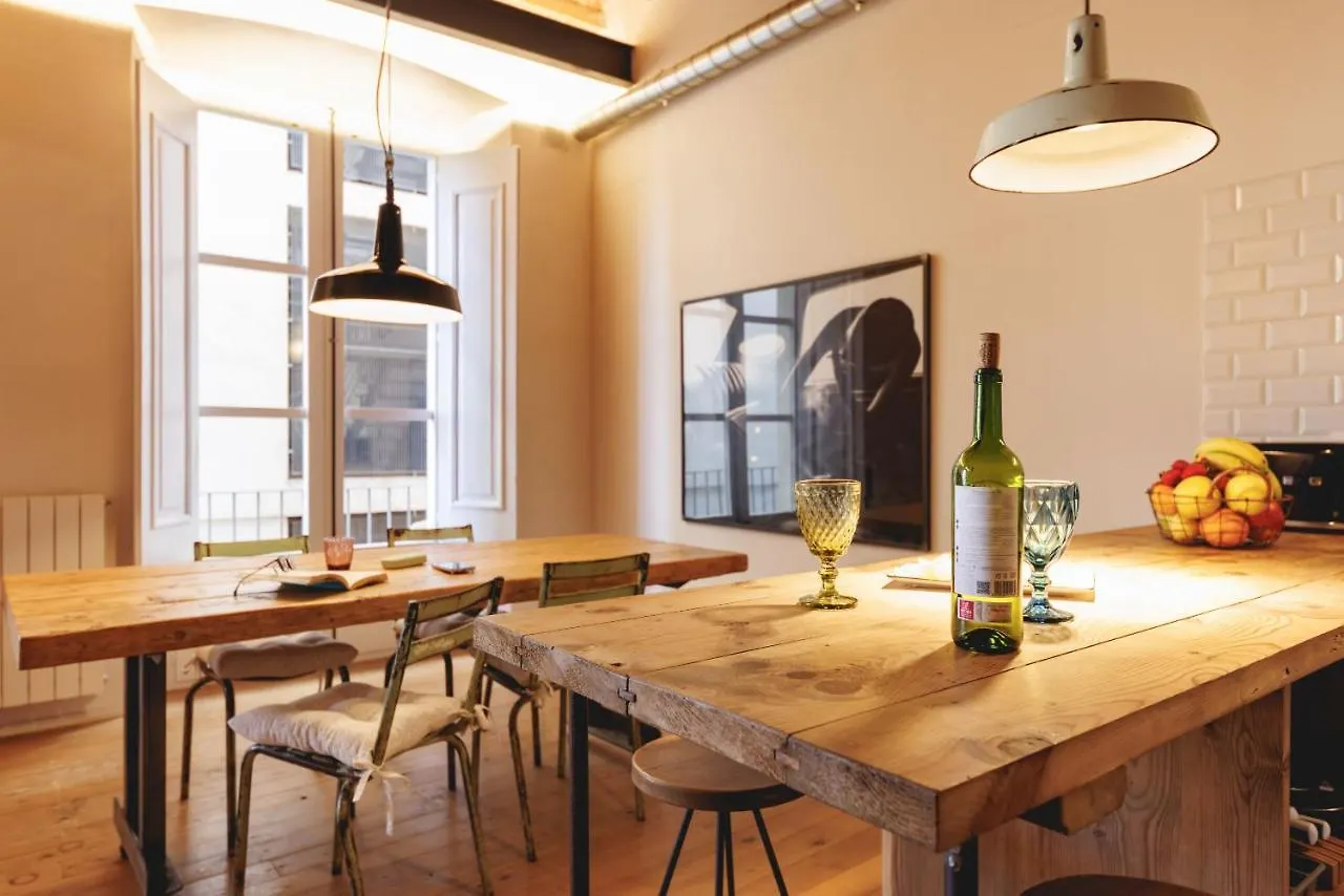 Bravissimo Carrer Nou, Cosy 2-Bedroom Apartment Gerona